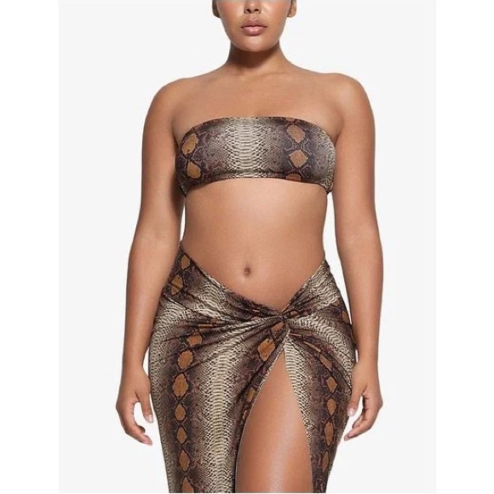 SKIMS Swim Bandeau Bikini Top